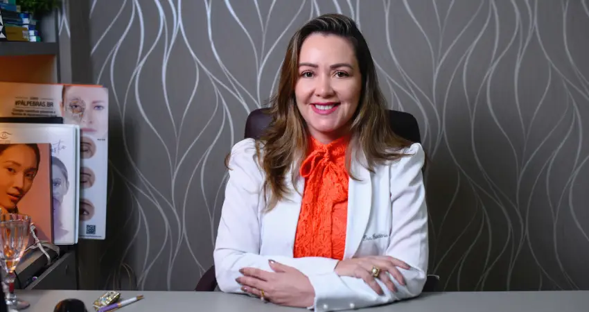 Dra. Cristiane Carvalho de Queiroz
